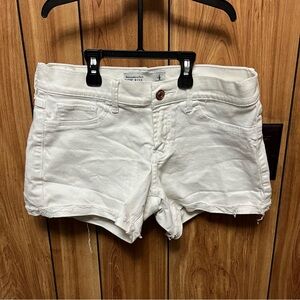 Abercrombie & Fitch Low-Rise shorts